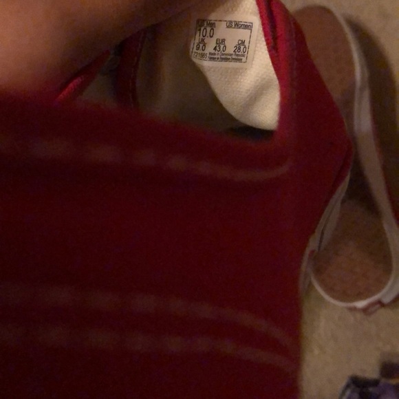 Men’s Vans size 10 - Picture 3 of 3